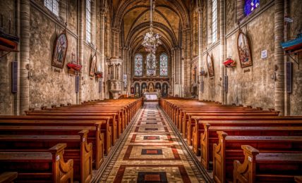 Chiesa, luogo di cultura cattolica